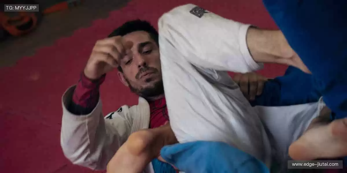 🏊 水花激起的瞬间，就是心跳的频率！